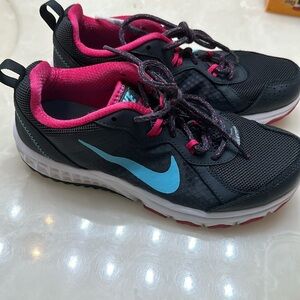 Nike Wild Trail Running Shoes  -Womens size 7.5